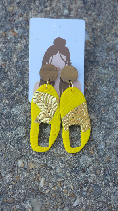 The Yellow Girls Earring Group